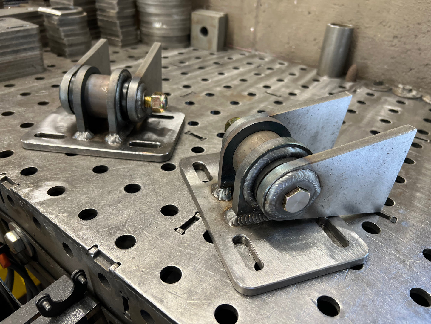 Universal Adjustable LS 4.8, 5.3, 6.0 Engine Mounts