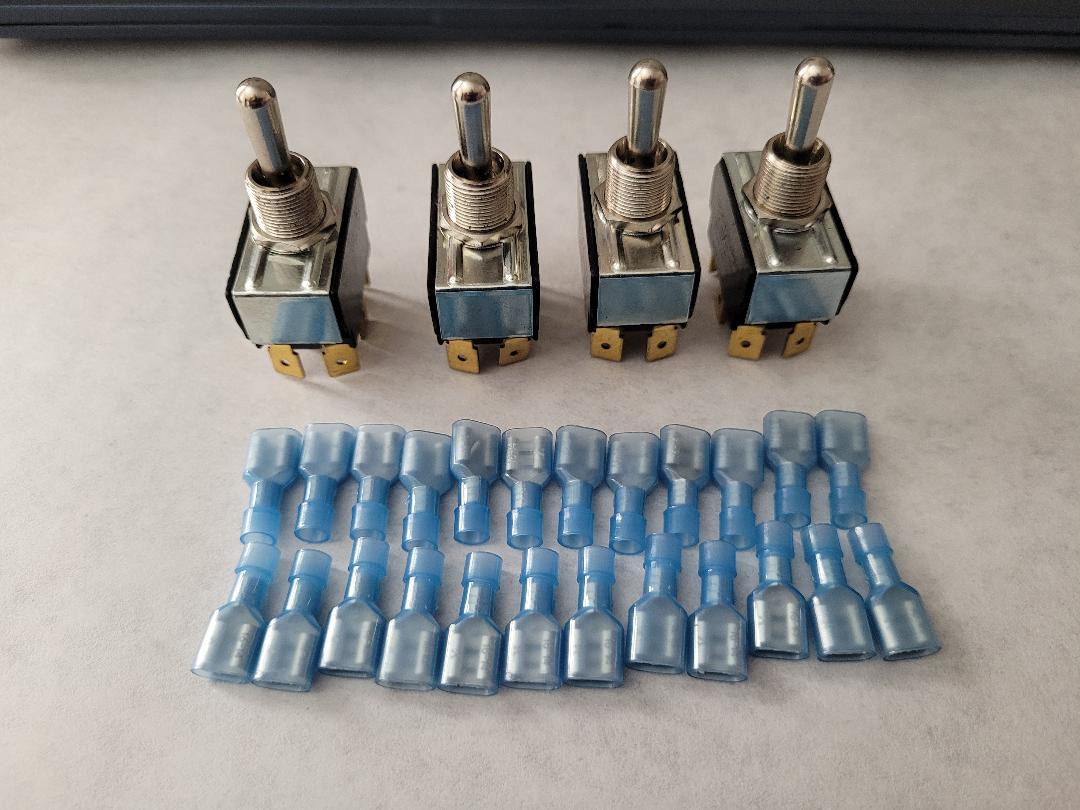 Carling Toggle Switch 6 Prong